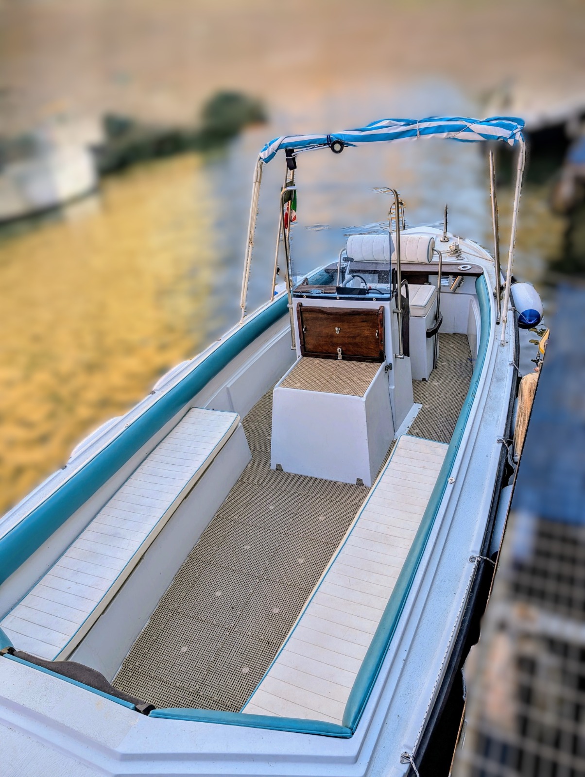 GOZZO Planante WEEK END + 33 HP VETUS<br><a href=dettaglio.aspx?Id=412 >VAI ALLA SCHEDA</a>